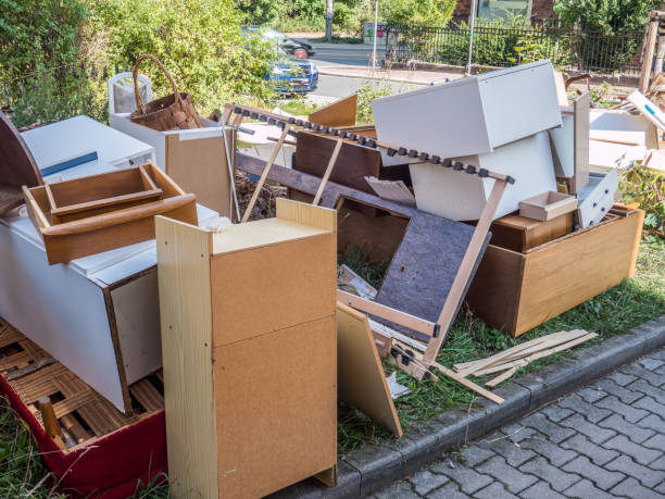 Best Junk Hauling Services  in Plum, PA