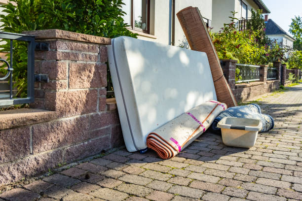 Best Yard Waste Removal  in Plum, PA